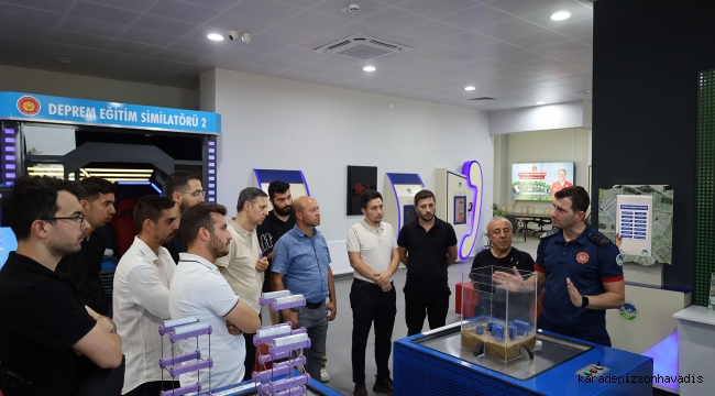 Yangın, yıkım ve felaket anında ne yapılmalı? Büyükşehir ‘simülasyon’ ile öğretiyor…