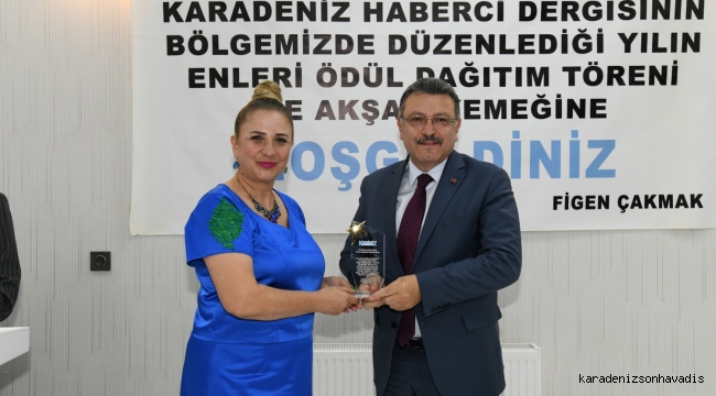 BAŞKAN GENÇ’E “YILIN EN İYİ BÜYÜKŞEHİR BELEDİYE BAŞKANI” ÖDÜLÜ