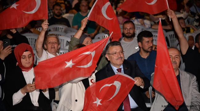 BAŞKAN GENÇ’TEN 29 EKİM MESAJI: “CUMHURİYET EN BÜYÜK KAZANIMDIR”