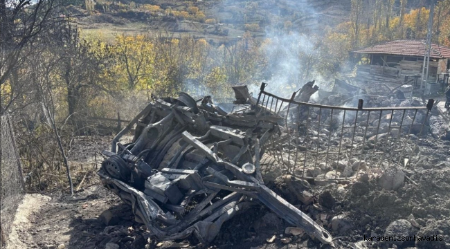 6 ev ve 1 ahır küle döndü