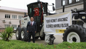 Çevre Şehircilik Bakanlığından Arifiye Belediyesine Hibe Greyder Desteği