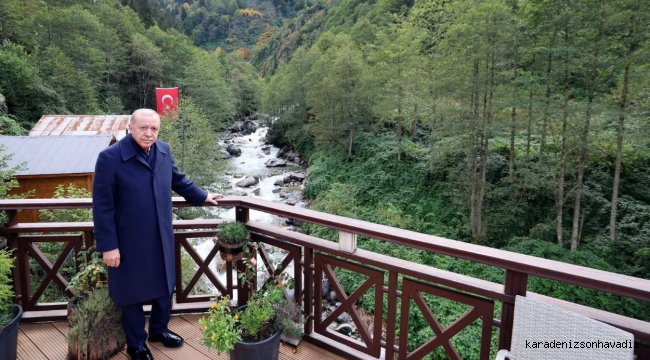 Cumhurbaşkanı Erdoğan Ayder Yaylası'nda sel hasarını inceledi