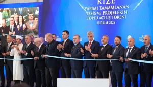 CUMHURBAŞKANI ERDOĞAN MEMLEKETİ RİZE'DE TOPLU AÇILIŞ VE TEMEL ATMA TÖRENİNE KATILDI