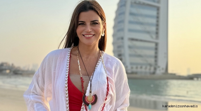 Ece Vahapoğlu, Dubai’de Dolunay Seremonisi ve Yoga Yaptırdı