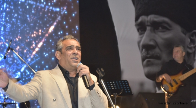 Kdz. Ereğli’de Cumhuriyet Coşkusu, Ege Konseriyle Final Yaptı