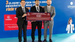 RTEÜ öğrencisi 3. Ulaşan ve Erişen Türkiye 2053 Üniversiteler Arası Ar-Ge Ödülünü Aldı