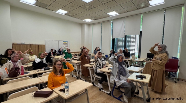 SGM’de işaret dili kurslarına yoğun ilgi