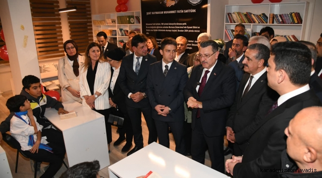 BAŞKAN GENÇ MARDİN'DEKİ ANLAMLI AÇILIŞA KATILDI