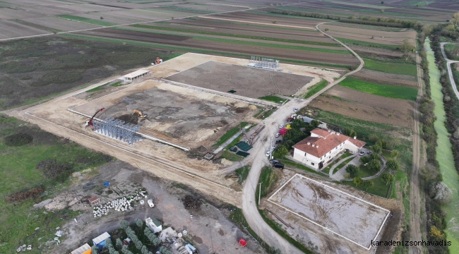 FİFA standartlarında olacak spor tesisinde çalışmalar hızla devam ediyor