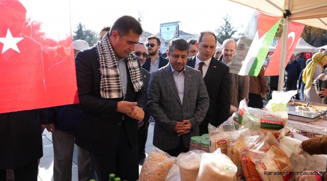 FİLİSTİN’E DESTEK KERMESİ ANITPARK’TA KAPILARINI AÇTI