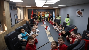 Kartepe’de Çocuklara Geri Dönüşüm Bilinci Aşılanıyor