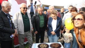 KDZ. EREĞLİ 16. HAMSİ FESTİVALİ’NDE SÜRPRİZ TATLAR!