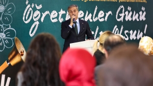 “Öğretmenlik hiçbir ölçüyle tarif edilmeyecek kadar yüce bir meslektir”