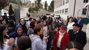 Rize'de Emekli Öğretmenlere Anlamlı Buluşma