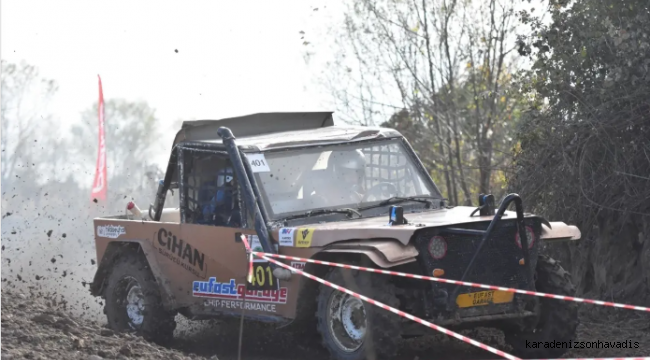Başkan Sarı, Sakarya'daki Off-Road Şampiyonasında yarıştı