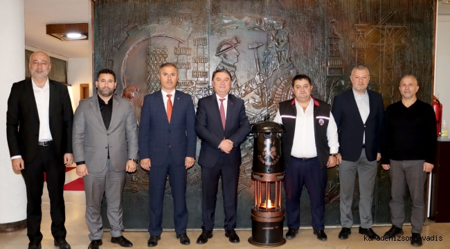 BELEDİYE BAŞKANI ERDEM’DEN GMİS’E ZİYARET