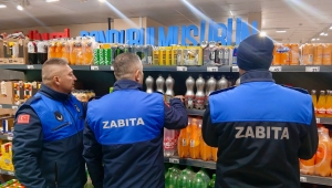 Gemlik'te Bozuk Ürün Satan Marketler Zabıtaya Takıldı