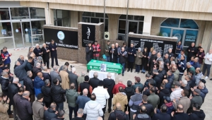 Nihat Özdemir İçin Belediye Önünde Tören Düzenlendi