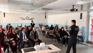 Velilere evde güvenli yaşam semineri verildi