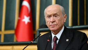 MHP Genel Başkanı Bahçeli: Türk bayrağı bağımsızlığımızın simgesidir