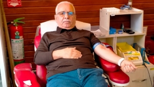 RİZELİ GAZETECİ KÖSOĞLU 46.KEZ KAN BAĞIŞINDA BULUNDU