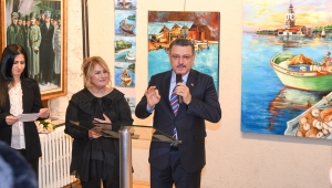 BAŞKAN GENÇ: SANAT SİYASETİN ÜZERİNDEDİR