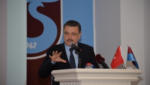 BAŞKAN GENÇ, TRABZONSPOR OTOBÜSÜNE YAPILAN SALDIRILARI KINADI