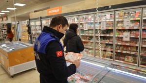 Büyükşehir zabıtasından ramazan öncesi fiyat ve ürün denetimi