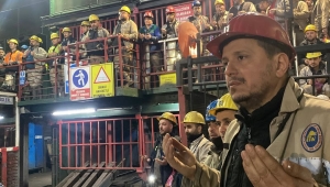 KAHRAMAN MADENCİLER, DEPREMDE KAYBETTİĞİMİZ YURTTAŞLAR İÇİN DUA ETTİ