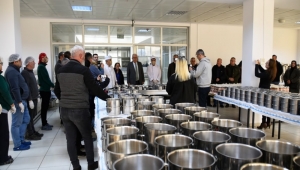 Kdz. Ereğli Belediyesi, Aşevi Ve Gıda Kolisi Müracaatları Sürüyor