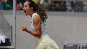 Zeynep Sönmez Avustralya Açık’ta tarihi galibiyetle ikinci tura çıktı