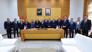 Adalet Bakanı Gürlek, Büyükşehir Belediyesi’nde