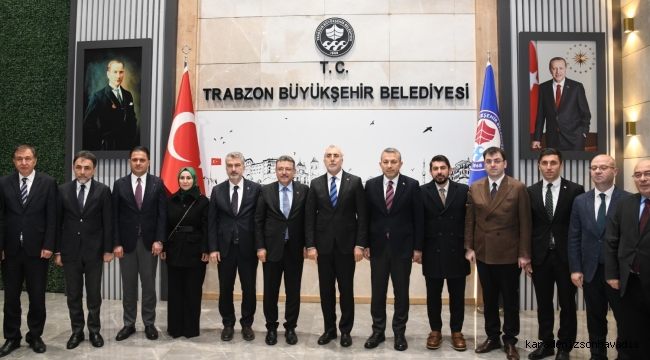 BAKAN IŞIKHAN’DAN TRABZON BÜYÜKŞEHİR BELEDİYESİ’NE ZİYARET