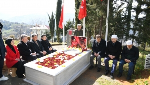 BAŞKAN GENÇ’TEN ŞEHİT PİLOT GENÇCELEP'İN KABRİNE VE AİLESİNE ZİYARET