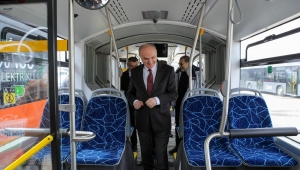 BAŞKAN ÖZLÜ’DEN TOPLU TAŞIMA İÇİN ÖNEMLİ ADIM