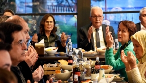 Chp, Ak Parti Ve İyi Parti Meclis Üyeleri Başkan Posbıyık'ın İftarında Buluştu