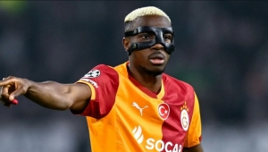 Devler Victor Osimhen için sıraya girdi!