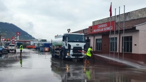 TRABZON BÜYÜKŞEHİR EKİPLERİNDEN BAYRAM TEMİZLİĞİ