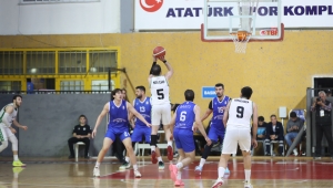 Büyükşehir Basketbol Play-Off’ta sahne alıyor: Çeyrek Finalde Çiftlikköy’ü ağırlıyor