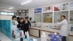 BÜYÜKŞEHİR’DEN ÖĞRENCİLERE YERİNDE SU ARITMA EĞİTİMİ