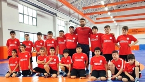 Çaykurspor güreş ve spor okullarına yoğun ilgi