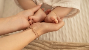 Doğum izni süresi 24 haftaya çıkıyor