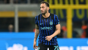 Geleceği merak ediliyordu: Milli yıldız kararını verdi