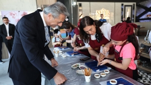 Anneler Günü’nde hem tatlı hem duygusal etkinlik: “Aile kurumunu güçlendirmeye devam edeceğiz”