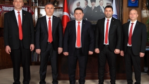 GENEL MADEN İŞÇİLERİ SENDİKASI YÖNETİM KURULU “19 MAYIS KUTLU OLSUN”