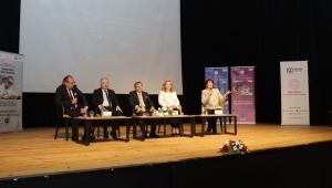 Maarifin Kalbinde Marifetli Gençlik paneli gerçekleştirildi