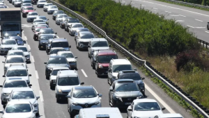 Tatil dönüşü trafiği Bolu ve Düzce’de yoğunlaştı