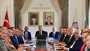 Başkan Çelebi İl Tanıtım ve Geliştirme Kurulu'nda Sümela ve Dede Korkut'u gündeme getirdi