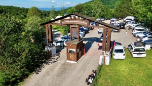 DÜZCE BELEDİYESİ TESİSLERİNE 9 GÜNLÜK TATİLDE ZİYARETÇİ AKINI