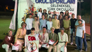 Hendek Anadolu İmam Hatip Lisesi Türkiye Şampiyonu Oldu